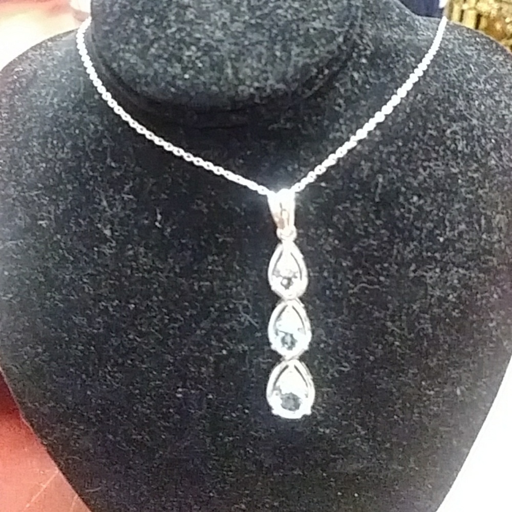 Sterling Silver Women's Necklace Blue Topaz - Picture 2 of 3